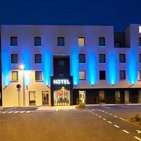 Kyriad - Senart Hotel 3*